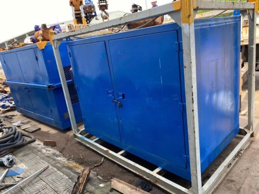 Máy bắn nước siêu cao áp